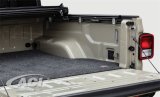 Access Original 2020 Jeep Gladiator 5ft Bed (w/ Trail Rail) Roll-Up Cover thumbnail 9