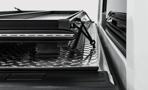 Access LOMAX Folding Hard Cover 17+ Ford Super Duty F-250/F-350/F-450 6ft 8in Box Black Urethane thumbnail 5