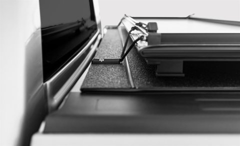 Access LOMAX Stance +2024 Toyota Tacoma 6Ft Box Hard Cover thumbnail 6