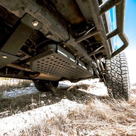 Cali Raised 15-24 4Runner Fuel Tank Skid Plate - Steel / Powder Coat thumbnail 1