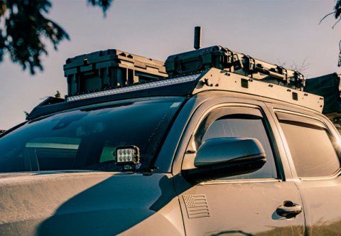 Cali Raised 05-23 Toyota Tacoma Premium Roof Rack - Blue Small/Light Kit Combo Beam