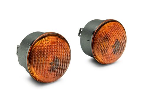 Raxiom 07-18 Jeep Wrangler JK Axial Series Replacement Turn Signal Lamps- Amber thumbnail 2