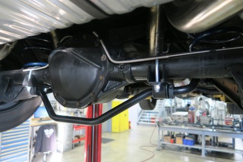 Ridetech 78-88 GM G-Body Rear MuscleBar Sway Bar Fits Stock 10 bolt with 2.5in Axle Tube Diameter thumbnail 7