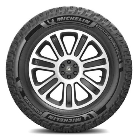 Michelin Defender LTX Platinum LT285/65R20 127/124S thumbnail 1