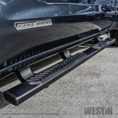 Westin 19-26 Chevrolet Silverado 1500 DC R5 Nerf Step Bars - Blk