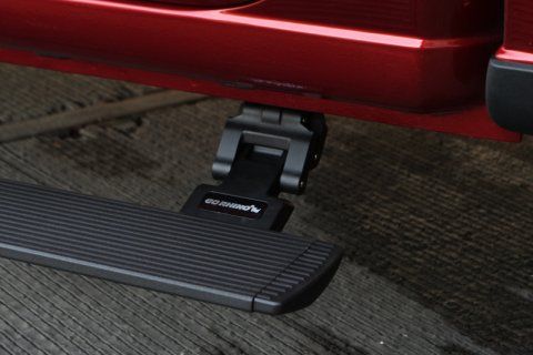 RealTruck 19-25 Chevy Silverado 1500 CC 4dr VoltStep Electric Running Board Kit - Bedliner Coating thumbnail 9