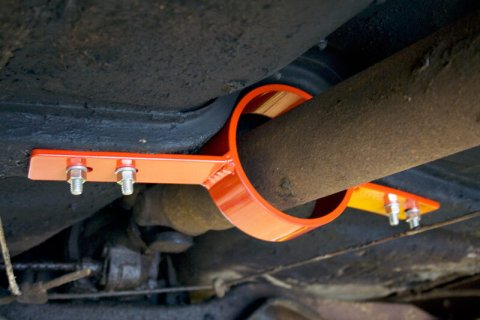UMI Performance 64-72 GM A-Body Drive Shaft Safety Loop thumbnail 3