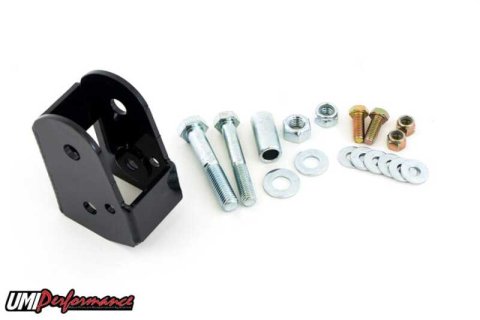 UMI Performance 82-02 GM F-Body Panhard Bar Lowering Bracket thumbnail 2