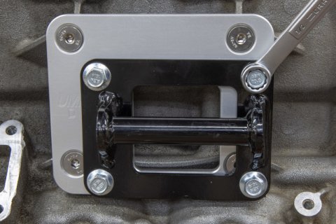 UMI Performance LS to LT Engine Conversion Brackets thumbnail 4