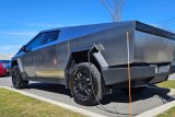 Rally Armor 24-26 Tesla Cybertruck Black UR Mud Flap Metallic Black Logo thumbnail 5