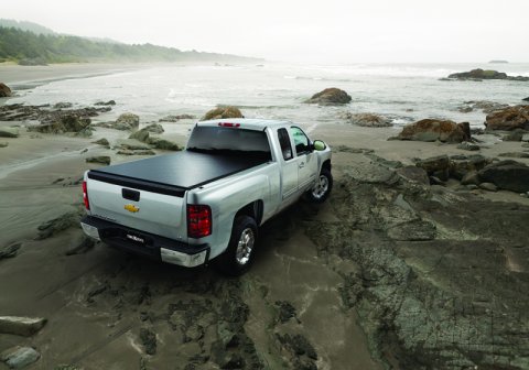 Truxedo 06-11 Ford Ranger Euro 5ft Lo Pro International Bed Cover thumbnail 6