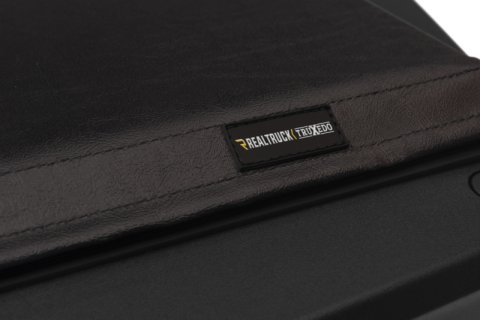 Truxedo 16-20 Toyota Tacoma 5ft Lo Pro Bed Cover thumbnail 8