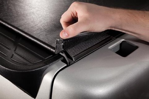 Truxedo 07-20 Toyota Tundra w/Track System 5ft 6in Lo Pro Bed Cover thumbnail 3