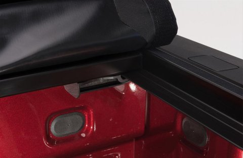 Truxedo 04-12 GMC Canyon & Chevrolet Colorado 5ft Pro X15 Bed Cover thumbnail 9