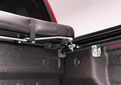 Truxedo 2022+ Nissan Frontier (6ft. Bed) Deuce Bed Cover thumbnail 6
