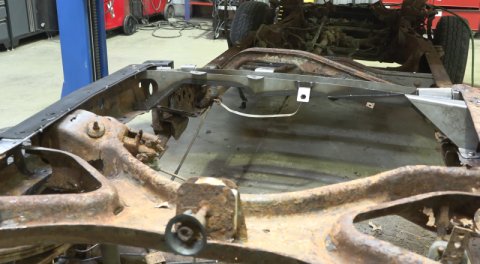 Rust Buster 2000-2006 Toyota Tundra Rear Fuel Tank Crossmember thumbnail 5