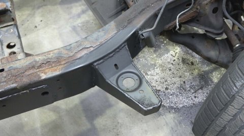 Rust Buster 4Runner & FJ Cruiser Front Body Frame Mount - Right thumbnail 4