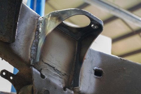Rust Buster 95-04 Toyota Tacoma Rear Cab Mount - Ride Side thumbnail 5
