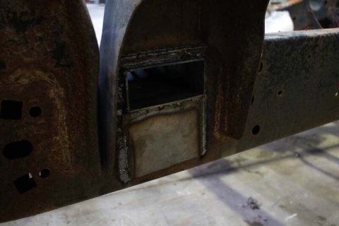Rust Buster 09-14 Ford F150 All Cab and Bed Configurations Fuel Tank Crossmember - Forward thumbnail 1