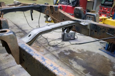 Rust Buster 09-14 Ford F150 All Cab and Bed Configurations Fuel Tank Crossmember - Forward thumbnail 8