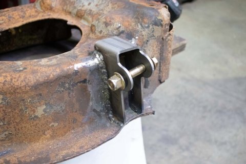 Rust Buster 01-10 GM Pickup Body Mount Brackets-(Left) thumbnail 3