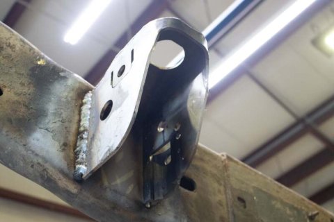 Rust Buster 01-10 Chevy Silverado 2500HD Front Cab Mount Left Side thumbnail 6