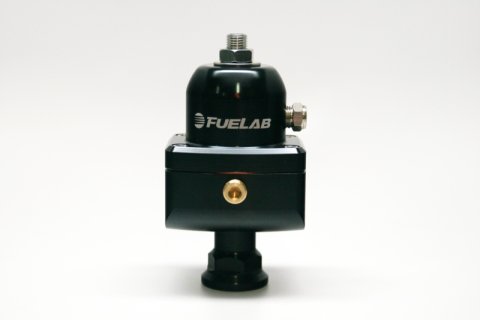 Fuelab 555 High Pressure Adjustable FPR Blocking 25-65 PSI (1) -8AN In (2) -8AN Out - Black thumbnail 2