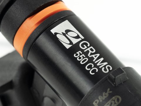Grams Performance Toyota Supra 7MGTE / 2JZGE 550cc Fuel Injectors (Set of 6) thumbnail 1