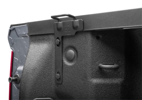 Extang 14-18 Chevy/GMC Silverado/Sierra 1500 (6ft. 7in. Bed) Solid Fold ALX thumbnail 7