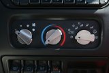 Rugged Ridge 3-Pc Alu Climate Control Knob Set Blue 99-06TJ thumbnail 5