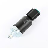 Omix Oil Pressure Switch- 98-98 XJ/ZJ/TJ 2.5L/4.0L thumbnail 1