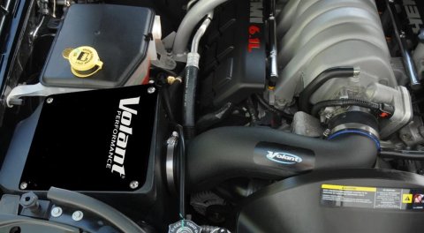Volant 06-10 Jeep Grand Cherokee 6.1L V8 Closed Box Air Intake w/ Dry Filter
