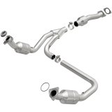 MagnaFlow Direct Fit Catalytic Converter 2011-2014 Express 1500 4.3L Underbody thumbnail 6