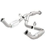 MagnaFlow Direct Fit Catalytic Converter 11-13 Chev Silverado 2500 HD/3500 HD 6.0L thumbnail 1