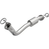 MagnaFlow Direct Fit Catalytic Converter 13-15 RAV4 2.5 Underbody thumbnail 1
