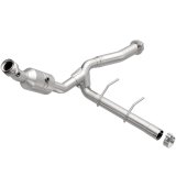 Magnaflow Conv DF 2011-2014 F-150 5.0L Underbody thumbnail 1