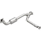 MagnaFlow Direct Fit Catalytic Converter 05-06 Lincoln Navigator 5.4L w/ 3in Main Piping thumbnail 4