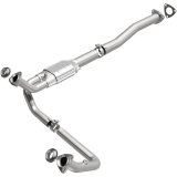 MagnaFlow Direct Fit Catalytic Converter GM 1500/2500/3500 Van 96-97 thumbnail 1