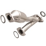 MagnaFlow Direct Fit Catalytic Converter 01-03 Highlander 3L rr OEM thumbnail 1