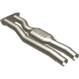 MagnaFlow Direct Fit Catalytic Converter 96-97 7.4L 3500 Truck Rear thumbnail 2
