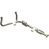 MagnaFlow Direct Fit Catalytic Converter 96-97 Ford Aerostar 4.0L thumbnail 2