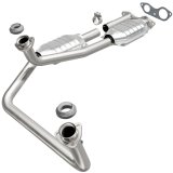 MagnaFlow Conv DF GM Truck/SUV Dual Outlet 96 thumbnail 3