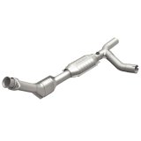 MagnaFlow Direct Fit Catalytic Converter 01-03 Ford E150 4.2L P/S thumbnail 1