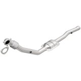 MagnaFlow Direct Fit Catalytic Converter 96-97 Volvo 850 2.5L thumbnail 1