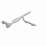 MagnaFlow Direct Fit Catalytic Converter 97-98 Ford Expedition 4.6 thumbnail 8