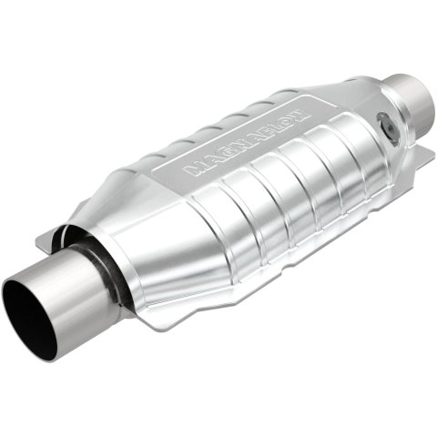 MagnaFlow Universal Catalytic Converter 2.25inch w/ single O2
