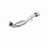 MagnaFlow Direct Fit Catalytic Conv 02-06 Cadillac Escalade / 02-06 GM Yukon (Inc Denali) 6.0L P/S thumbnail 6