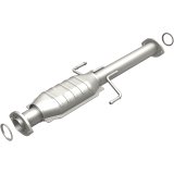 MagnaFlow Direct Fit Catalytic Converter 01-04 Toyota Tacoma 3.4L Rear thumbnail 3