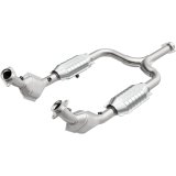 MagnaFlow Direct Fit Catalytic Converter 01-04 Ford Mustang 3.8L CA thumbnail 3