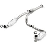 MagnaFlow Direct Fit Catalytic Converter 2002 Chevy E 1500 Van 4.3L thumbnail 4